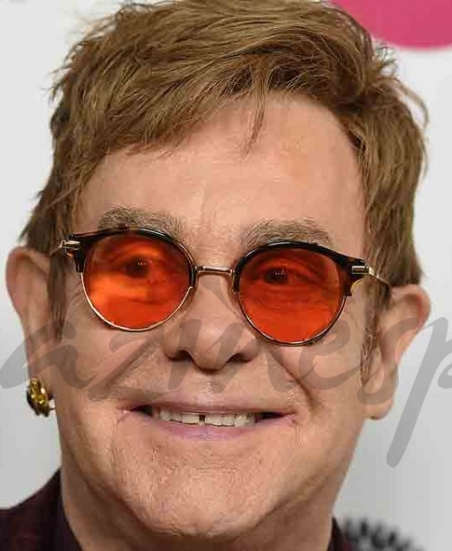 Elton John en “peligro de muerte”