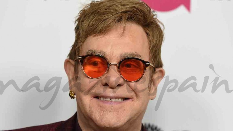 Elton John en «peligro de muerte»