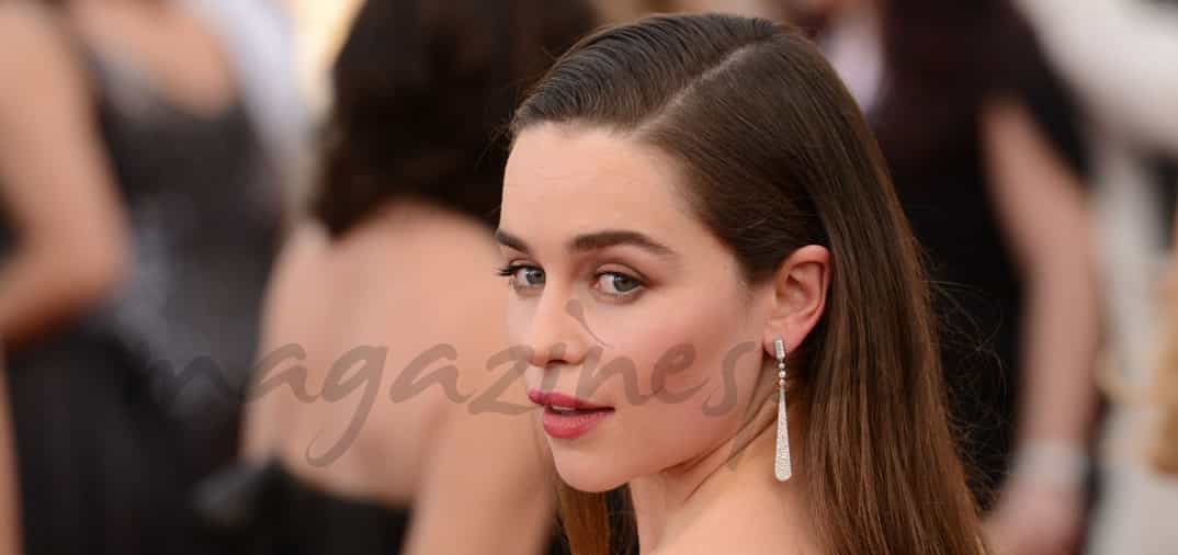 Emilia Clarke, “Khaleesi” en Juego de Tronos, la mujer más sexy del mundo