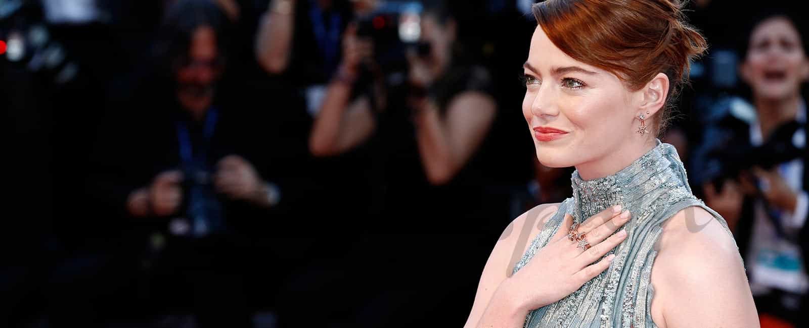 Emma Stone deslumbra en Venecia