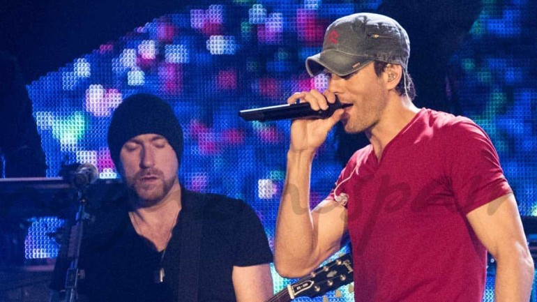 Enrique Iglesias, el gran triunfador de los II Latin American Music Awards