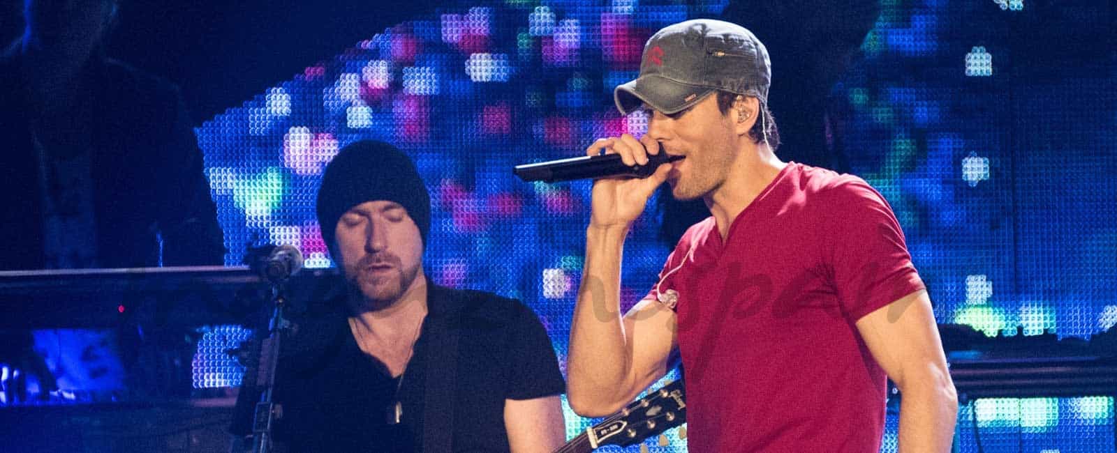 Enrique Iglesias, el gran triunfador de los II Latin American Music Awards