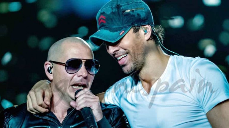 Enrique Iglesias y Pitbull, los reyes del baile