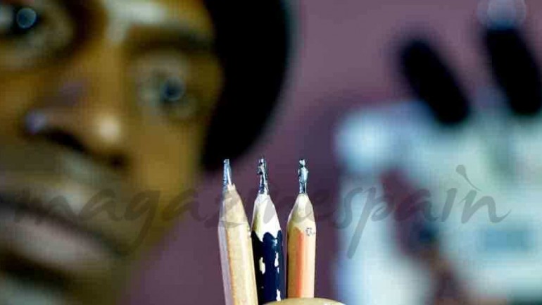 Esculturas en la punta de un lápiz