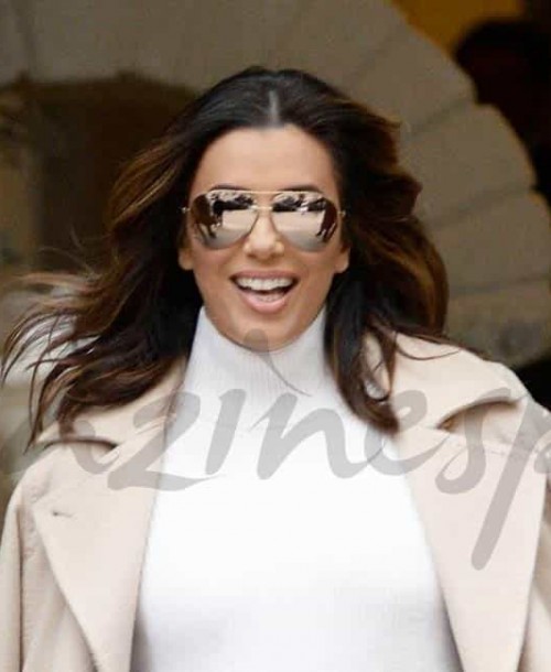 Eva Longoria apuesta por el blanco