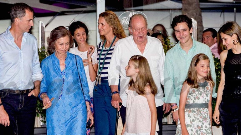 Los reyes Felipe y Letizia, cena familiar en Mallorca