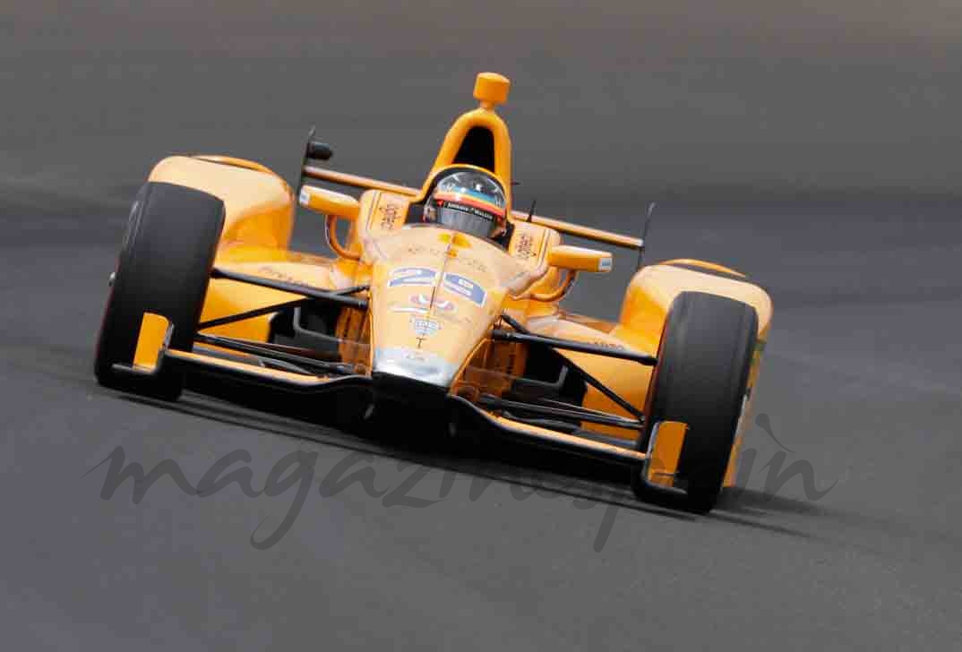 fernando alonso revoluciona indianapolis