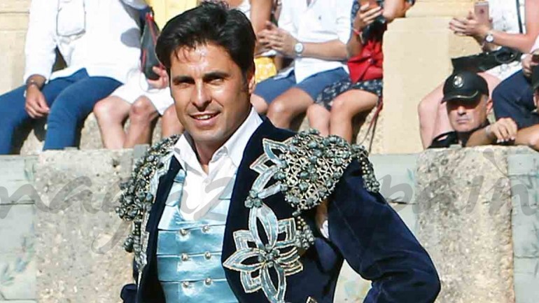 Fran Rivera se retira en la Plaza de Ronda