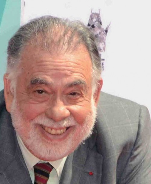 Francis Ford Coppola lega sus huellas al Teatro Chino de Hollywood