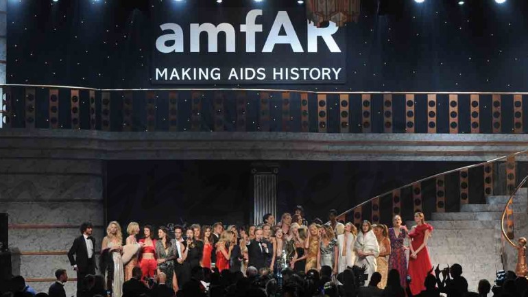 Paz Vega, Irina Shayk y Bella Hadid… Trío de lujo en la Gala amfAR