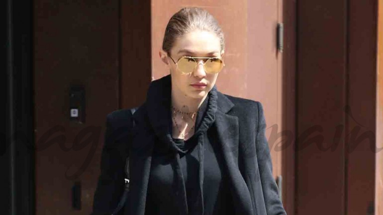 Gigi Hadid ahora apuesta por el negro