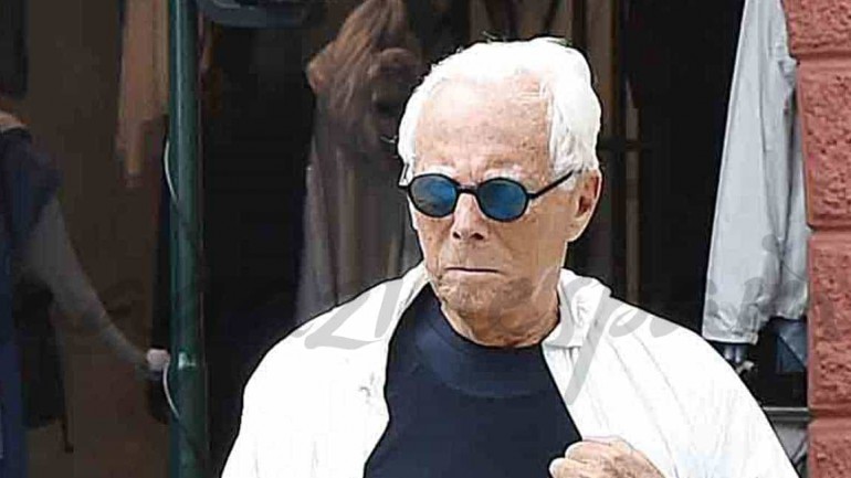 Giorgio Armani con su espectacular yate, inicia sus vacaciones en Portofino