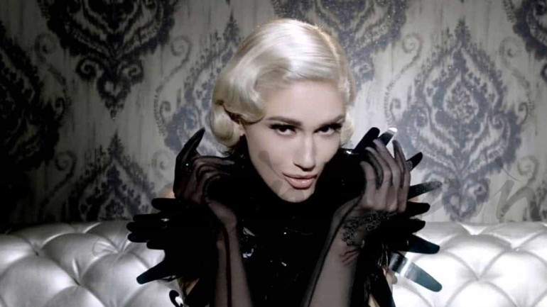 Gwen Stefani estrena videoclip «Misery», con varios cambios de look