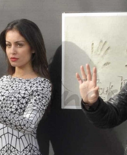 Hiba Abouk y Jordi Mollà solidarios con los niños