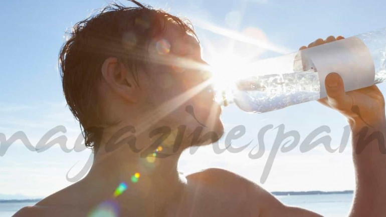 Claves para saber hidratarse adecuadamente en verano