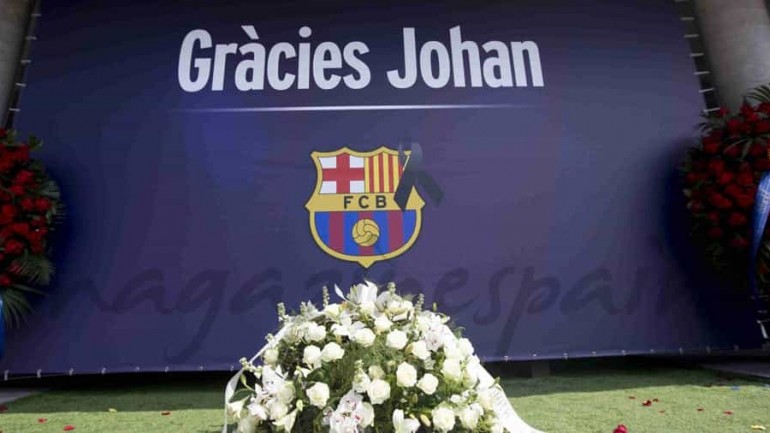 El homenaje de los aficionados, a Johan Cruyff