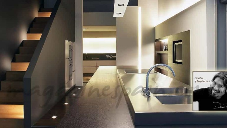 La Iluminación por Daniel Terán