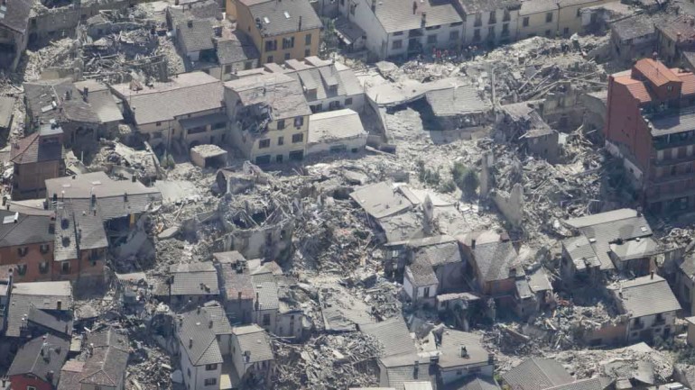 Amatrice, la magnitud del terremoto vista desde el aire