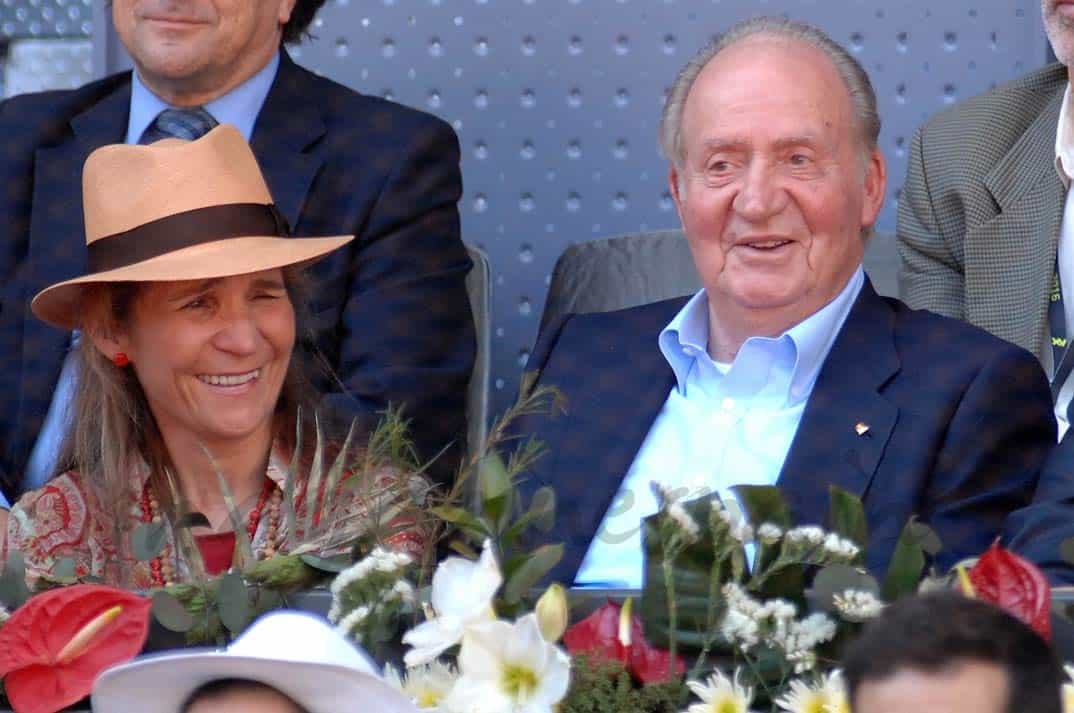 El rey Juan Carlos disfrutó de un día de tenis, con su nieta Victoria Federica