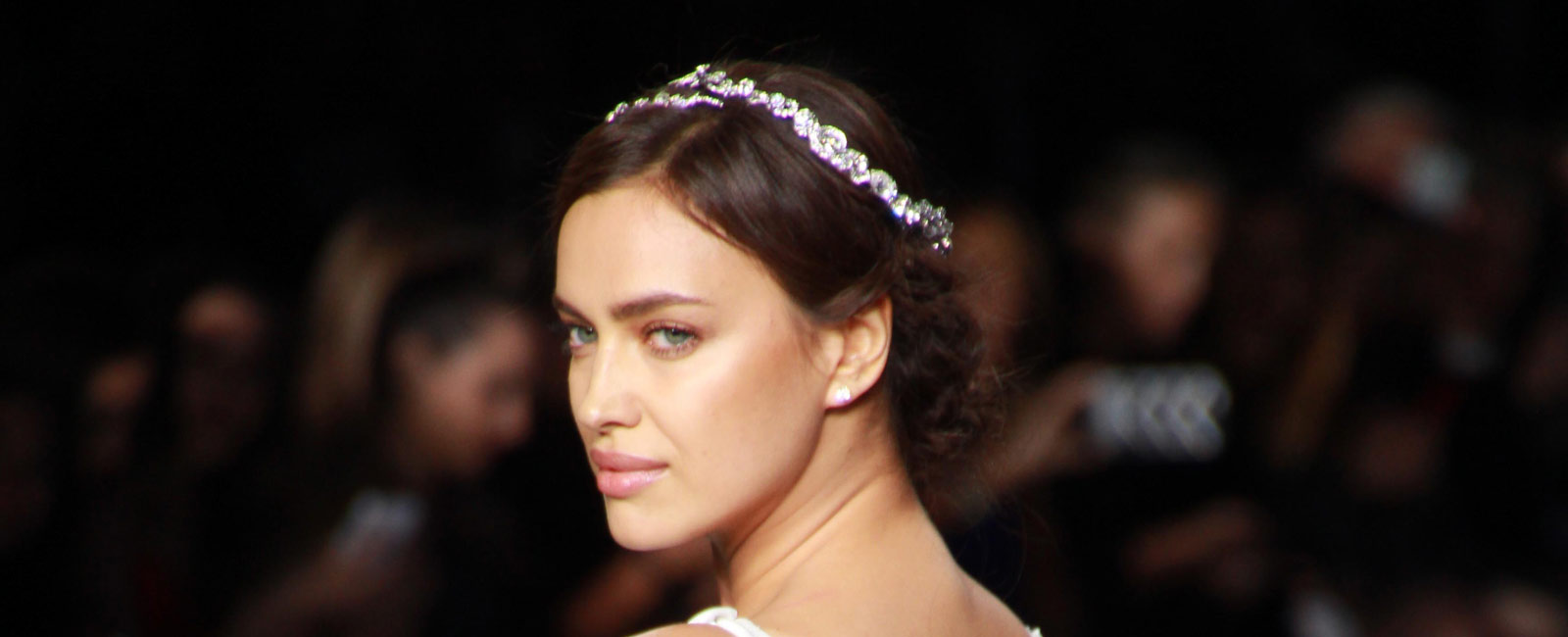 Irina Shayk, protagonista de la nueva colección de Pronovias