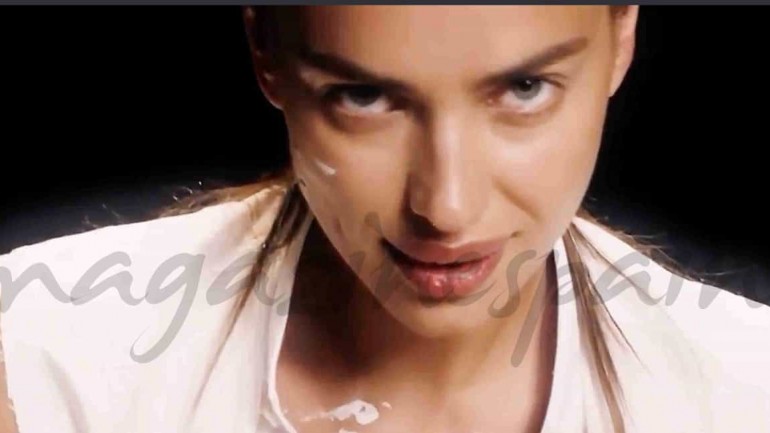 Irina Shayk hace de Demi Moore en «Ghost»