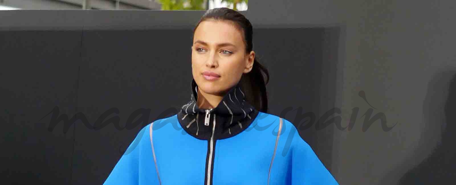 Irina Shayk deslumbra en la pasarela L’Oreal de París