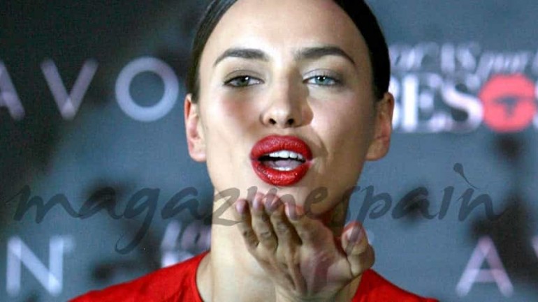 Irina Shayk «loca por los besos»