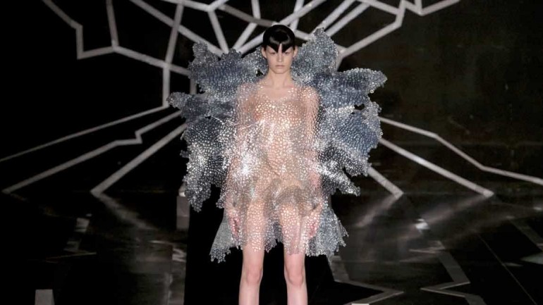 París Fashion Week 2017: Iris Van Herpen-Alta Costura