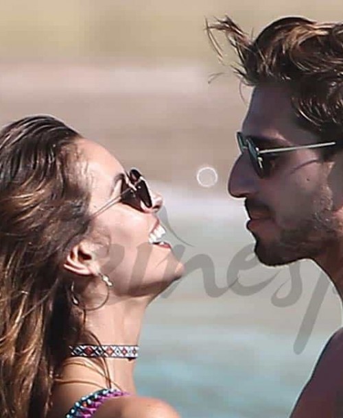 Izabel Goulart vacaciones de Navidad al sol del Caribe