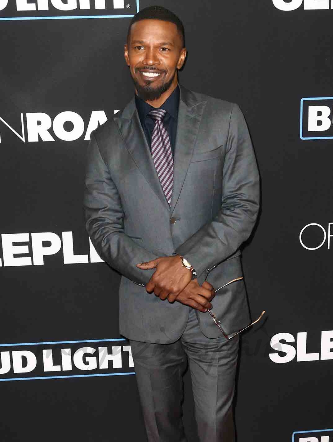 jamie foxx reconoce relacion con katie holmes