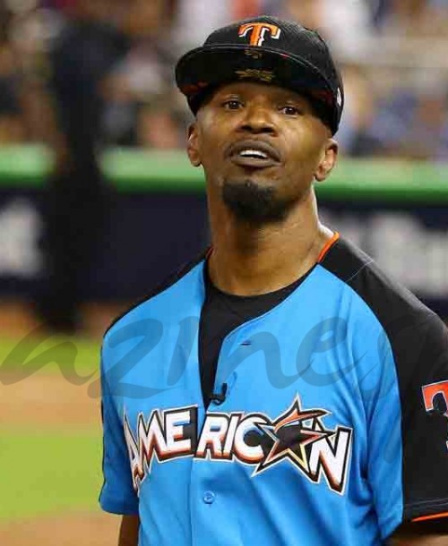 Jamie Foxx cambia el cine por el béisbol