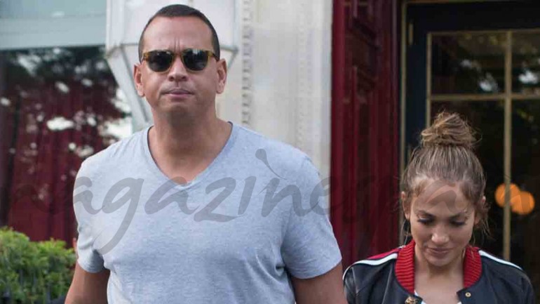Jennifer López y Álex Rodríguez, amor en París
