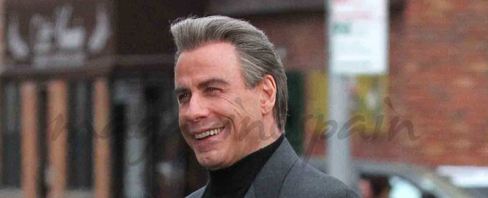 John Travolta interpreta al mafioso John Gotti