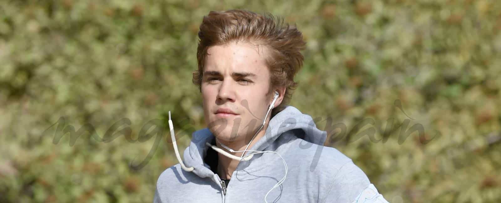 Justin Bieber no está todo el día de «juerga»