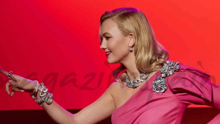 Karlie Kloss se tranforma en Marilyn Monroe y Audrey Hepburn