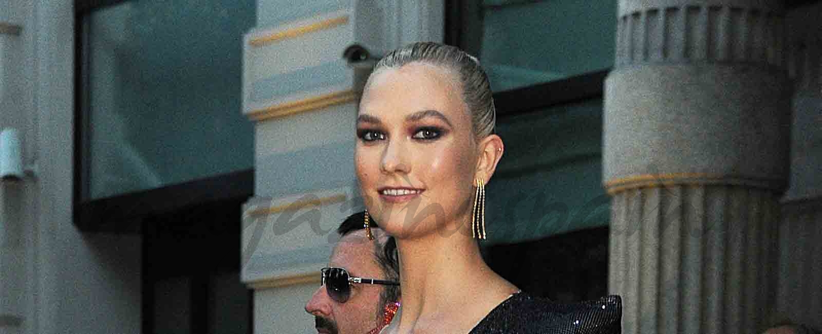 Karlie Kloss rockera de día, diva de noche