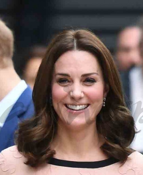 Kate Middleton muy simpática con el osito Paddington