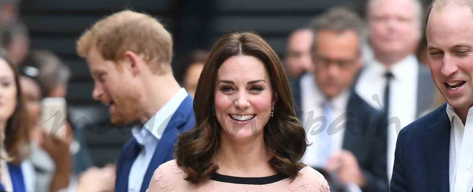 Kate Middleton muy simpática con el osito Paddington