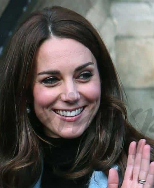 Kate Middleton visita un centro de mujeres