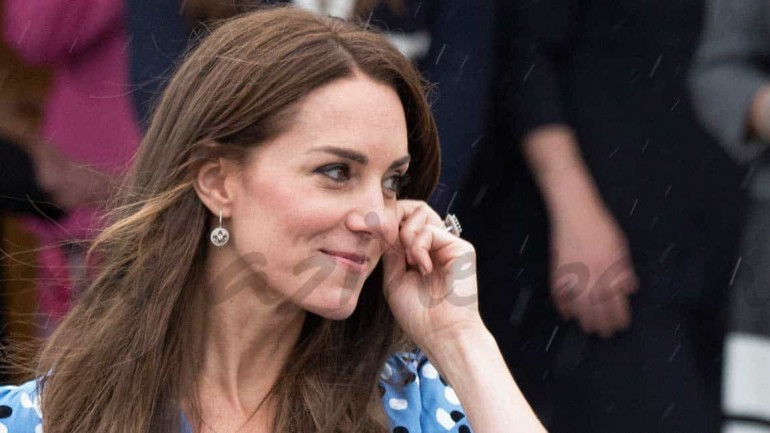 Kate Middleton retoma su agenda con elegancia