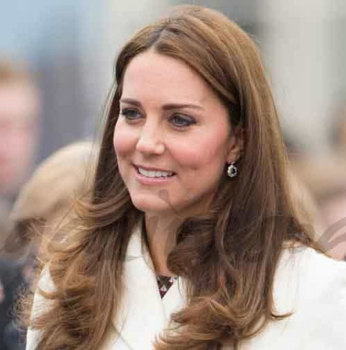 Kate Middleton feliz premamá