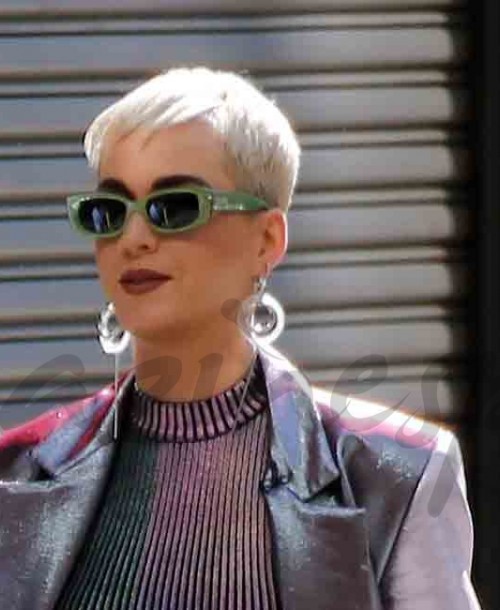 El look futurista de Katy Perry