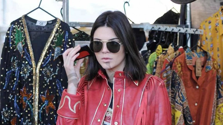 Kendall Jenner, de mercadillo