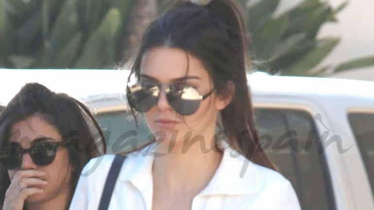 Kendall Jenner paseo sexy por Beverly Hills