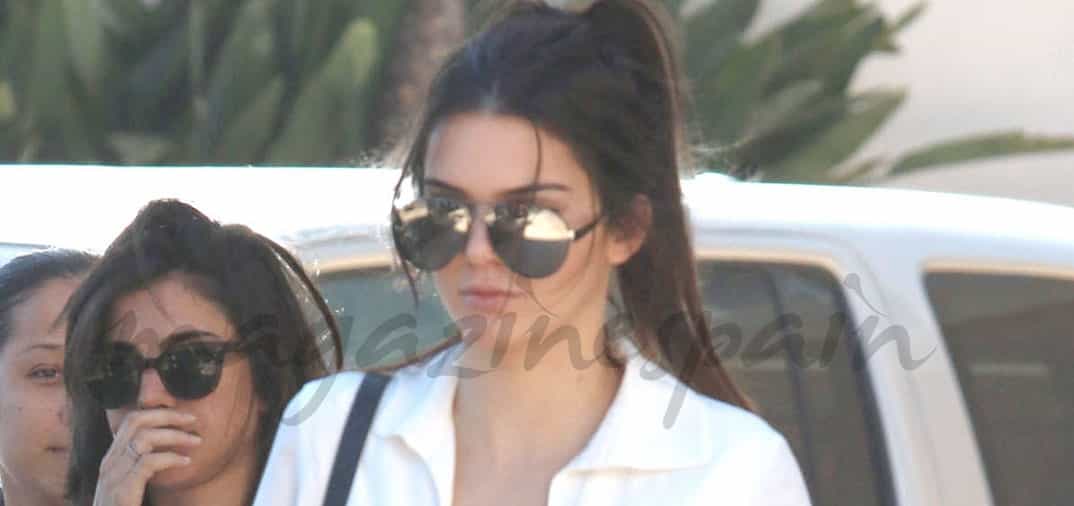 Kendall Jenner paseo sexy por Beverly Hills