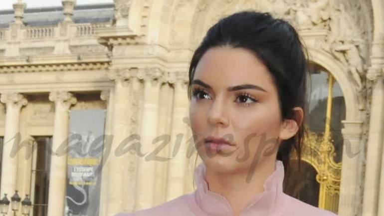 Kendall Jenner brilla en París