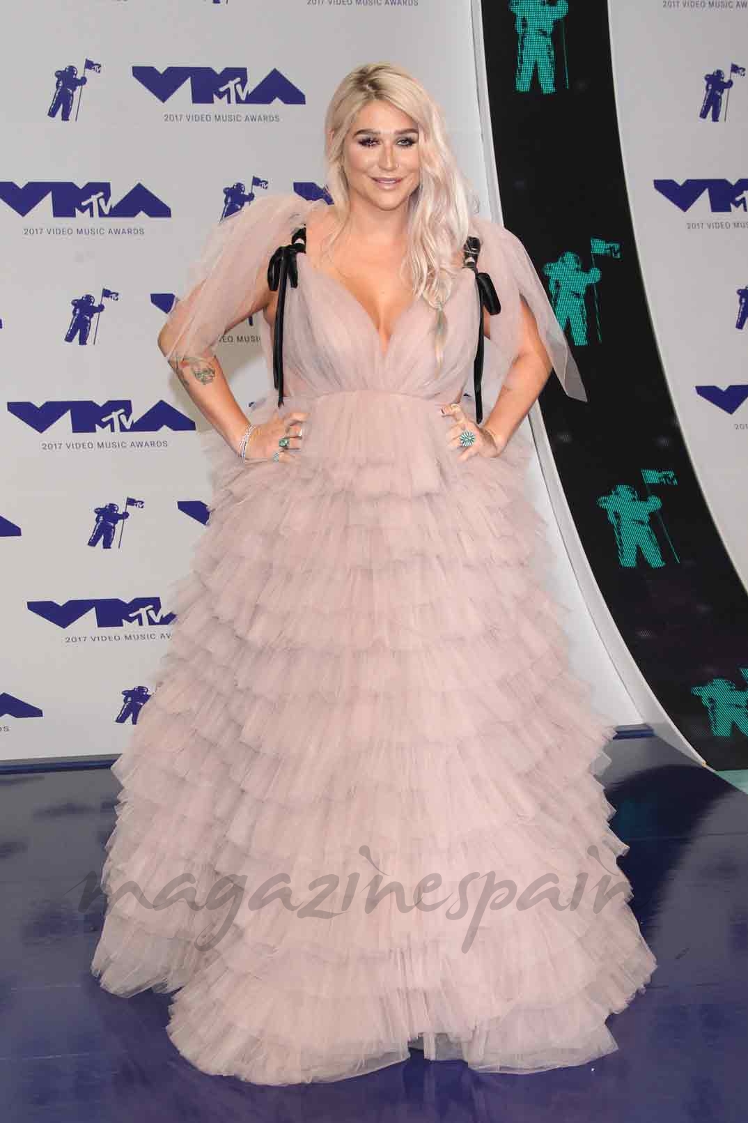 Kesha - MTV Video Music Awards