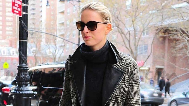 Karolina Kurkova street style