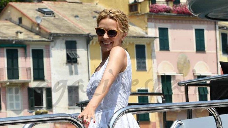 Kylie Minogue sola de vacaciones, en Portofino