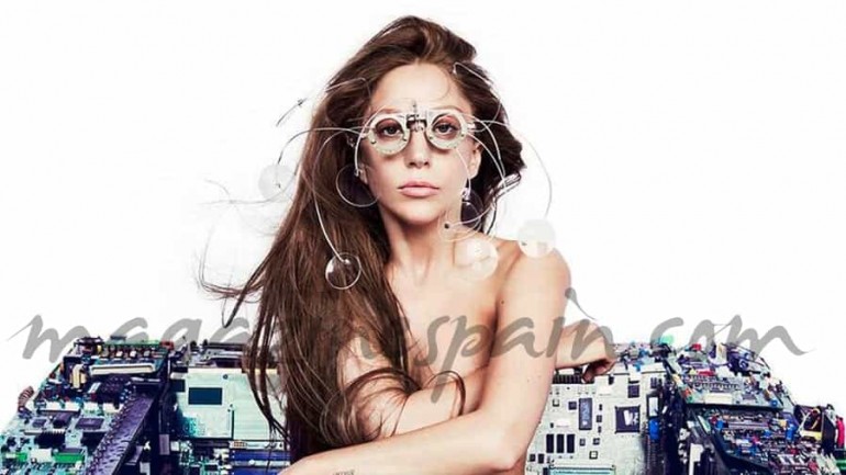 Vuelve la polémica Lady Gaga